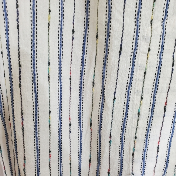 Natural Threads Embroidered Woman's top Size Large BOHO Textured - Picture 6 of 7